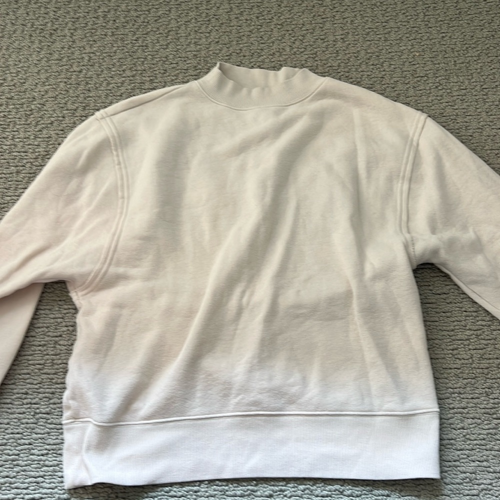 Alo sweatshirt